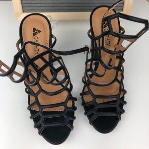 SALE - NWOB Size 6 Black Vegan Cage Slingback